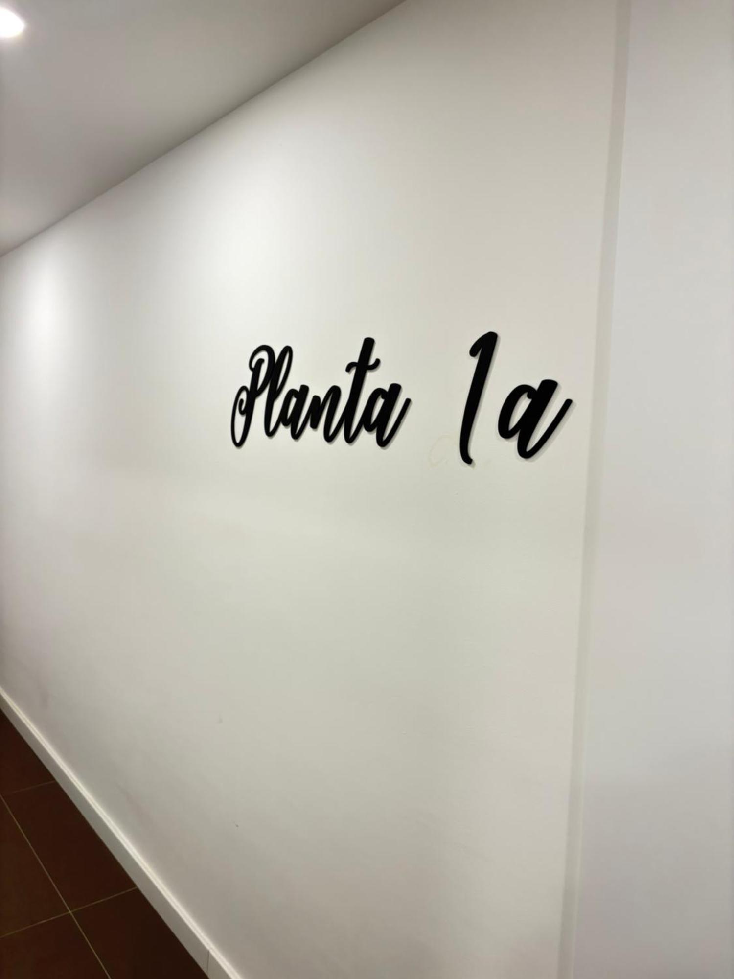 Reusia Apartaments Kültér fotó